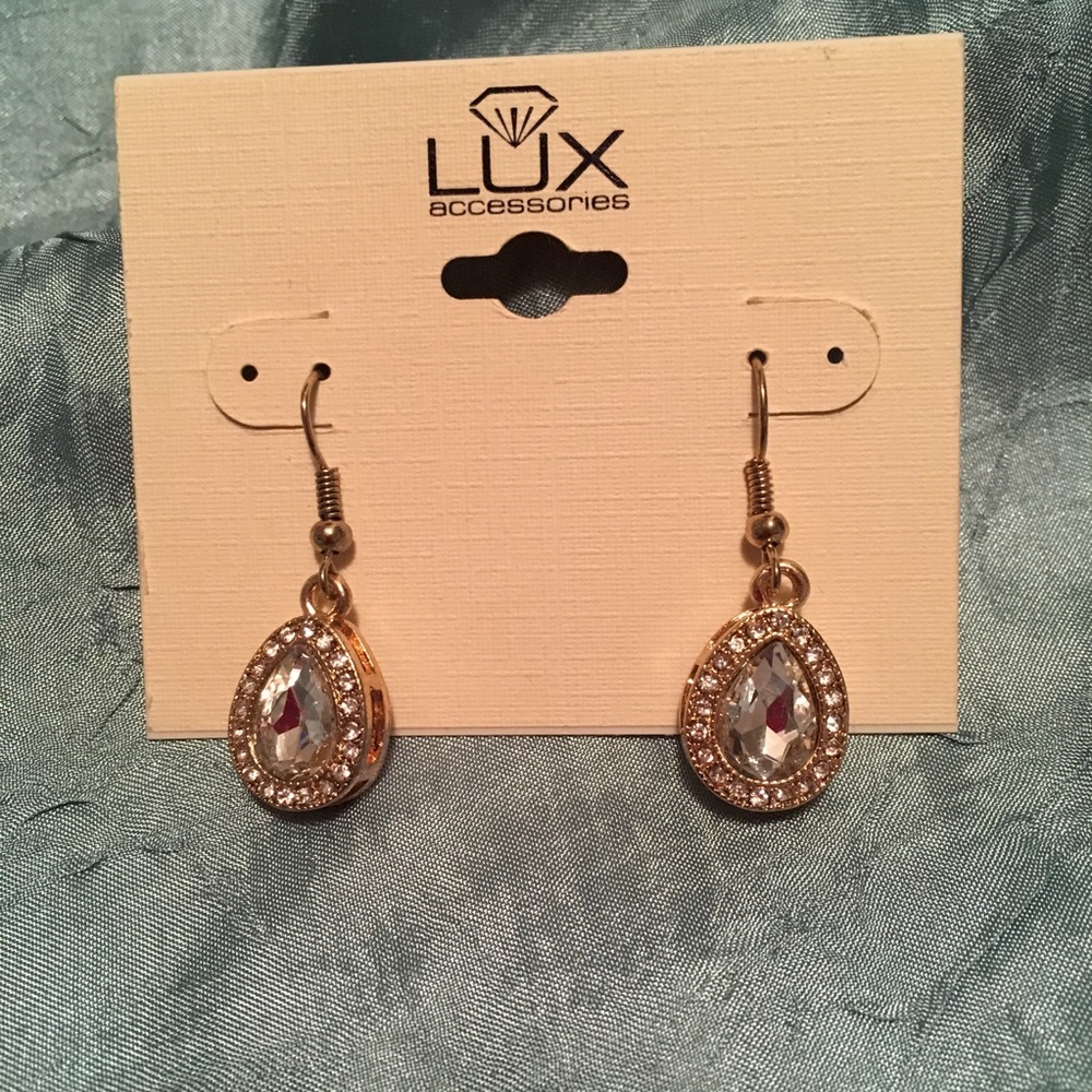 $7 SALE❤️Earrings